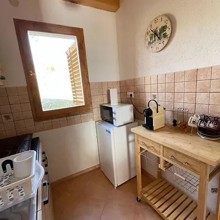 Alma Apartmanhaz Dom wakacyjny