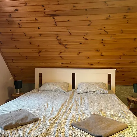Alma Apartmanhaz Feriehus Harkány